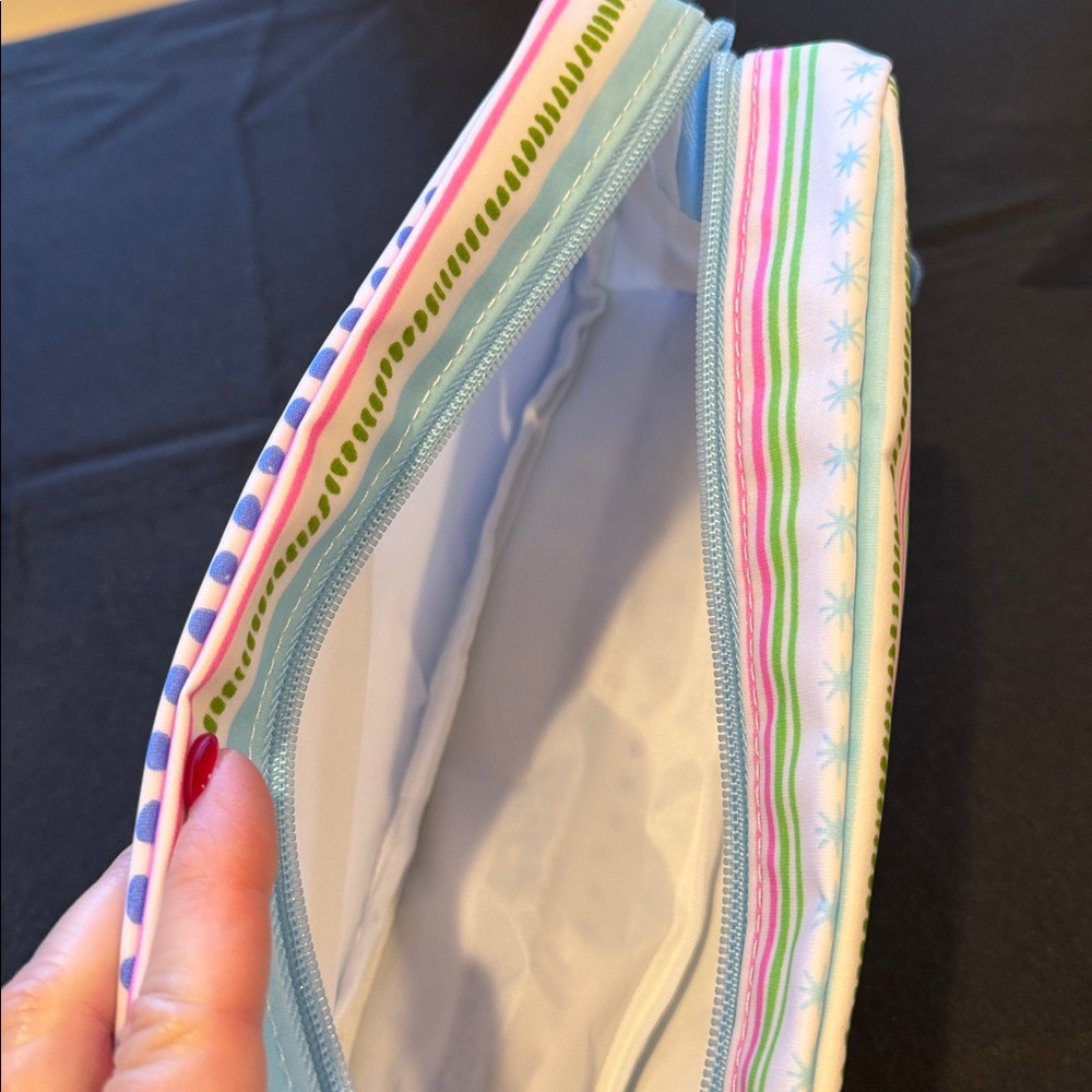 SCOUT - 3 Way Toiletry Bag - All The Trimmings - Coated Cotton 10.75 x 5.5 x 4” - Picture 7 of 9